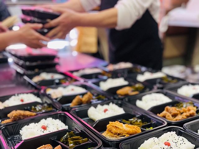 お弁当の販売